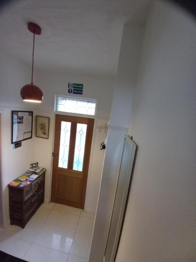 Luxury Holiday Home, Near Beach Southend-on-Sea Esterno foto