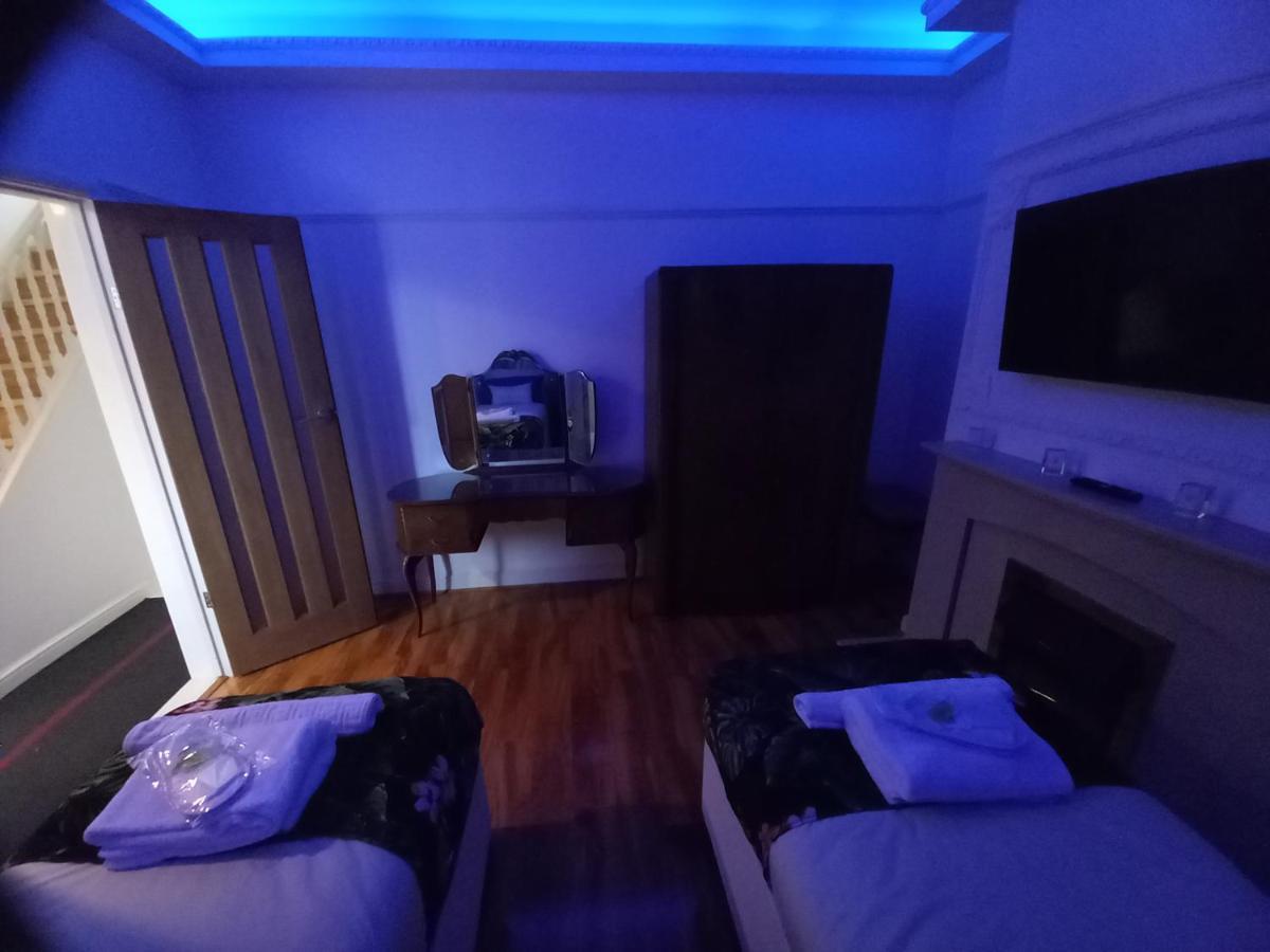 Luxury Holiday Home, Near Beach Southend-on-Sea Esterno foto
