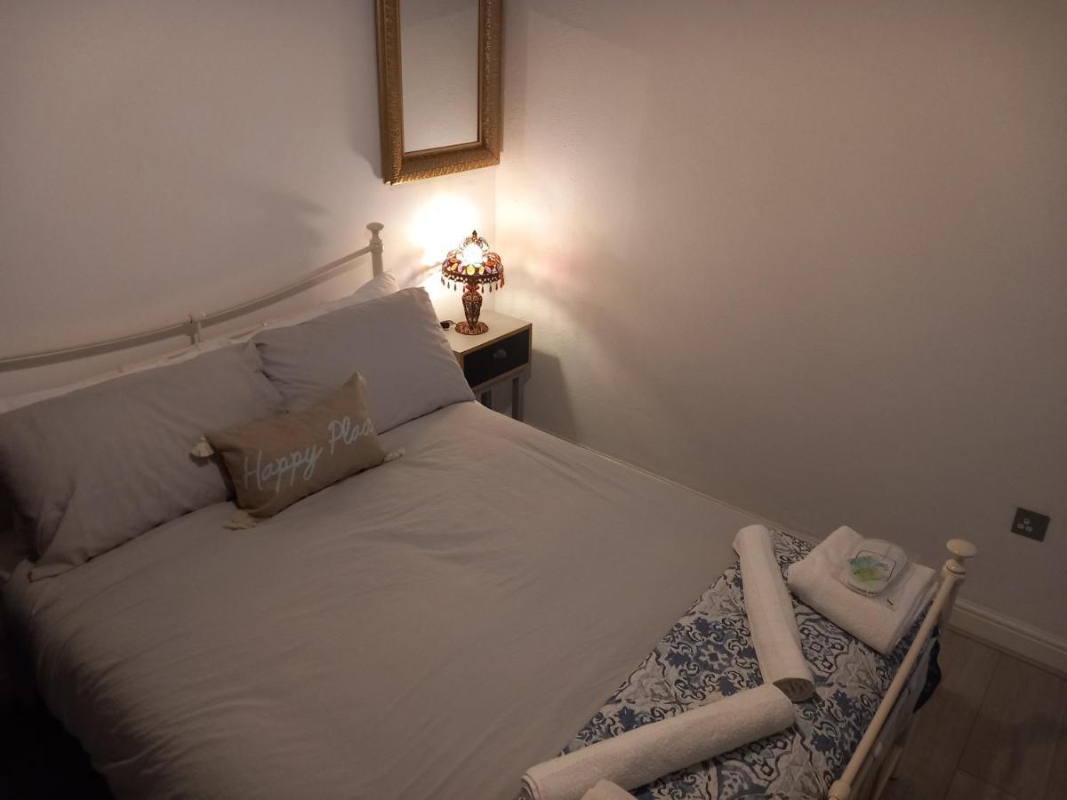 Luxury Holiday Home, Near Beach Southend-on-Sea Esterno foto