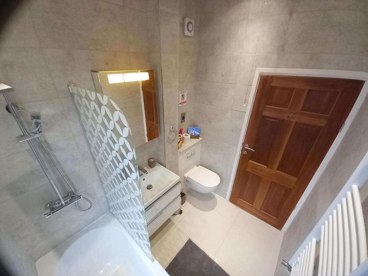 Luxury Holiday Home, Near Beach Southend-on-Sea Esterno foto